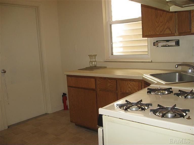 1st image of 137 Stanley Ave APT 1