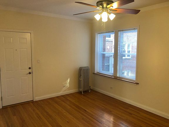 5th image of 614 W Wellington Ave #2
