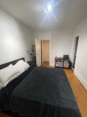 Rented by B Gans Management | media 25