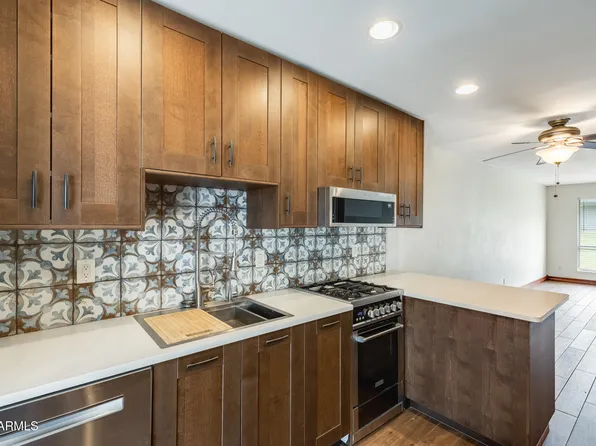 7141 N 16TH Street #6, Phoenix, AZ 85020