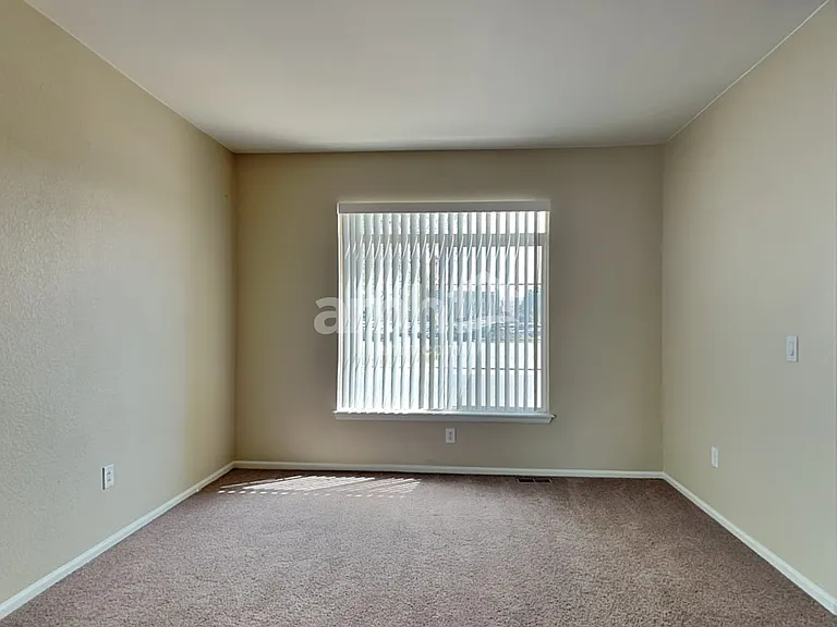 285 Octillo St — Photo 12