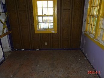 5th image of 326 Kenwood Dr