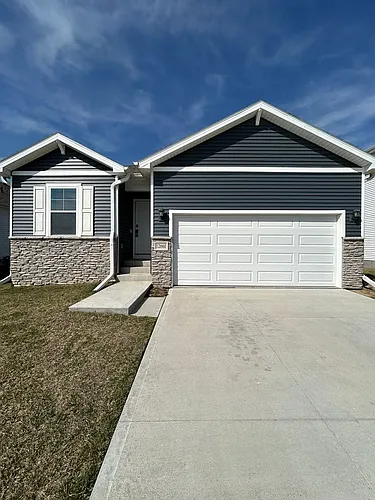 12660 S 204th Ave Photo 1