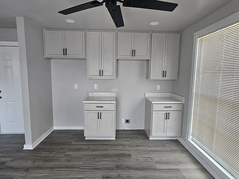 216 Forrest Ave #5 — Photo 3