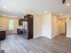 1300 S 24th St, Philadelphia, PA