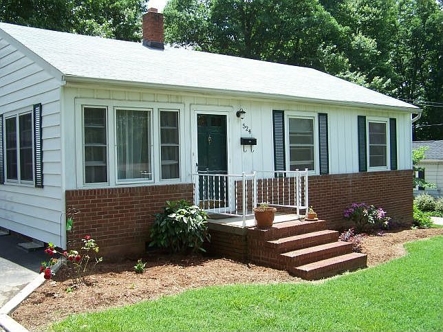 2nd image of 524 Dellwood Ave