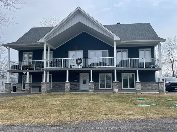 1929 River Rd #B, Ottawa, ON K4M 1B4