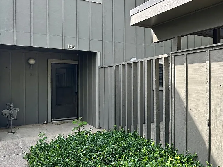 809 E Drake Rd #C106 — Photo 12