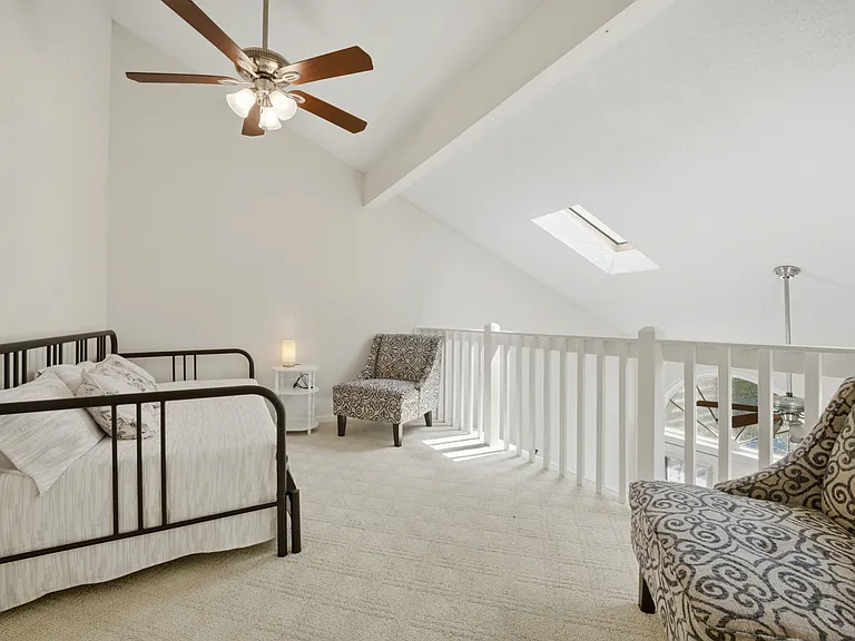 1001 Saint Andrews Way #B — Photo 15