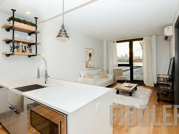 4th image of 26 West St APT 2G