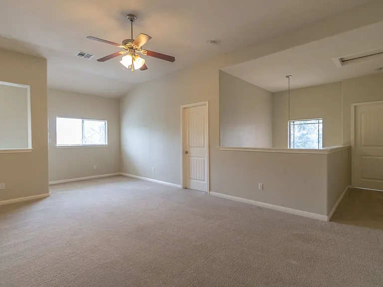 18601 Derby Hill Ln — Photo 22