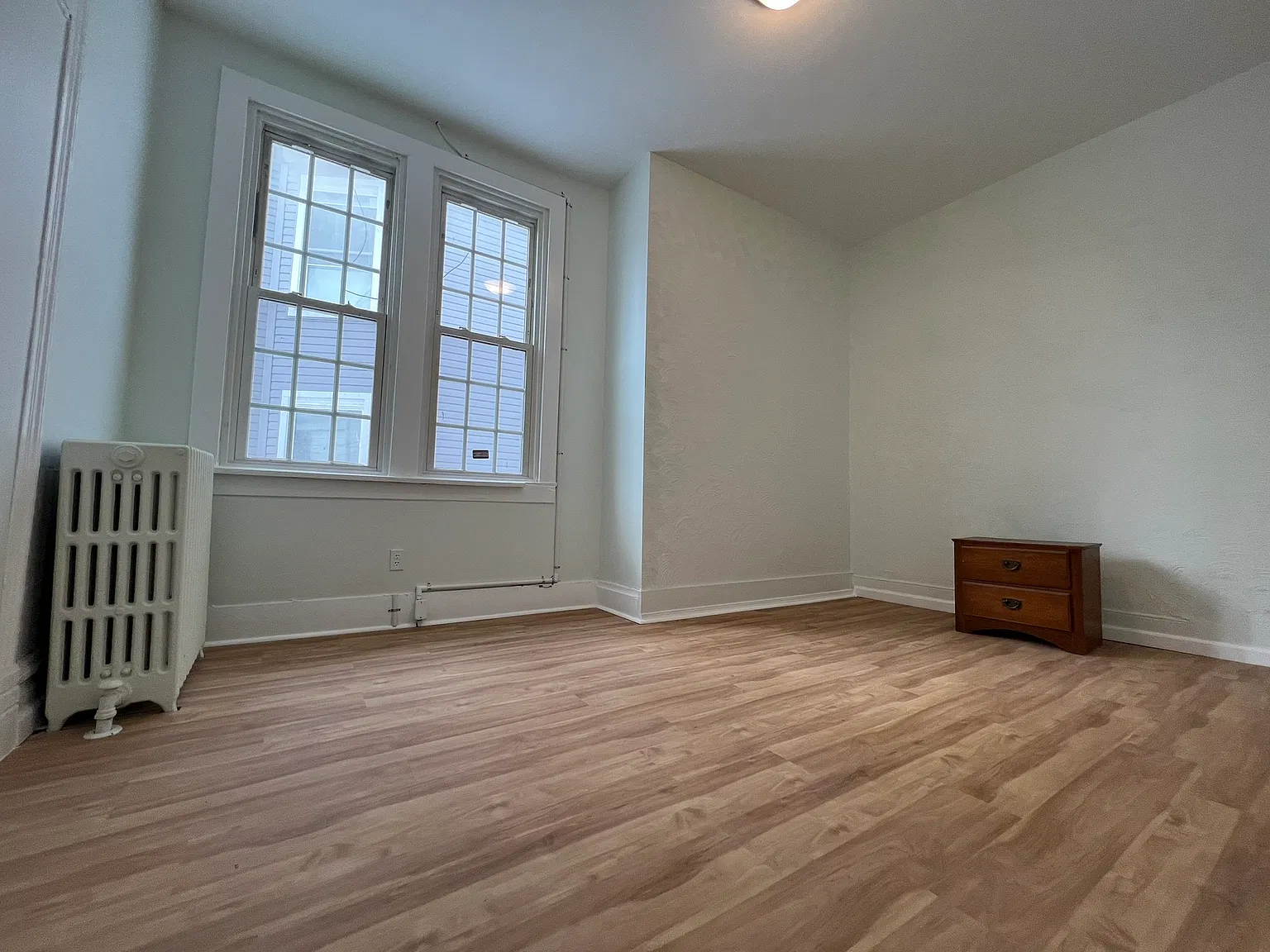 3 bed, 1500 sqft, $2,300 — Photo 2