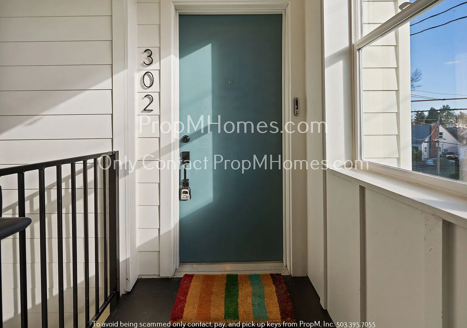 Charming Studio in Arbor Lodge! Modern Updates! Plenty of Light! — Photo 2