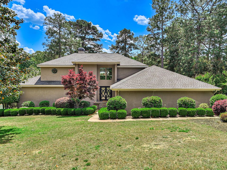1st image of 212 Bay Tree Ct