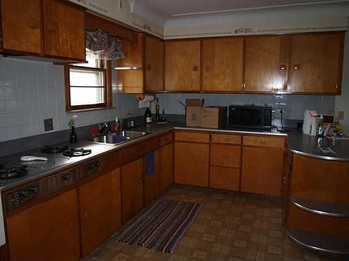 5th image of 10 Santus Dr