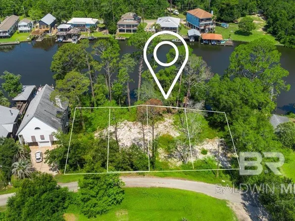 16071 River Dr #7, Summerdale, AL 36580