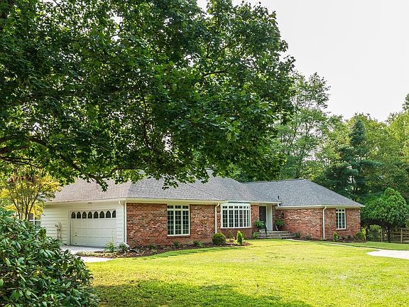 4th image of 21708 Glendalough Rd