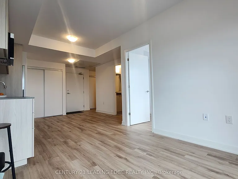 7439 Kingston Rd #710 — Photo 9