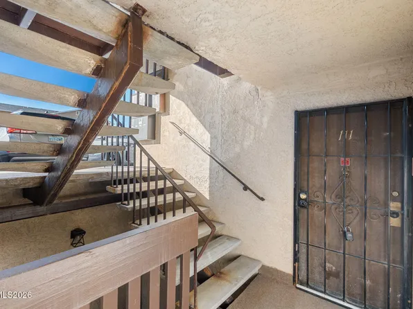 111 Vista Rafael Pkwy, Reno, NV 89503