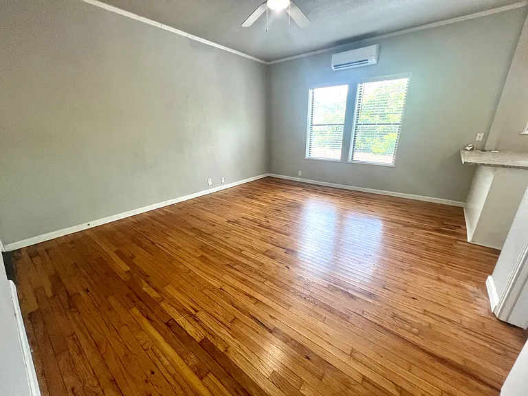 The Monte Apartments — Photo 12