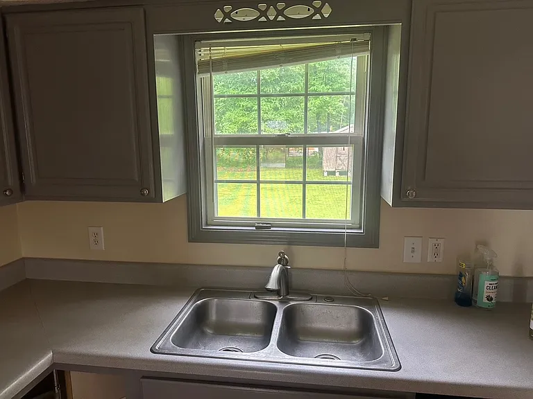 1607 Caddy Ln — Photo 11