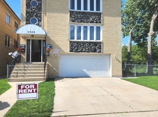 5020 Carol St #G, Skokie, IL 60077