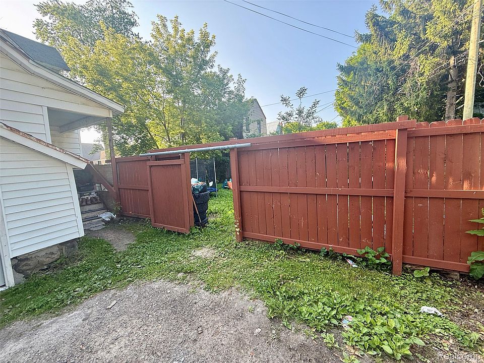 1813 10th Ave, photo 4