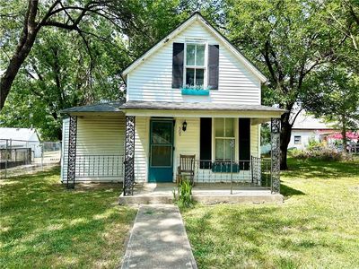 307 E 12th St, Pleasanton, KS, 66075
