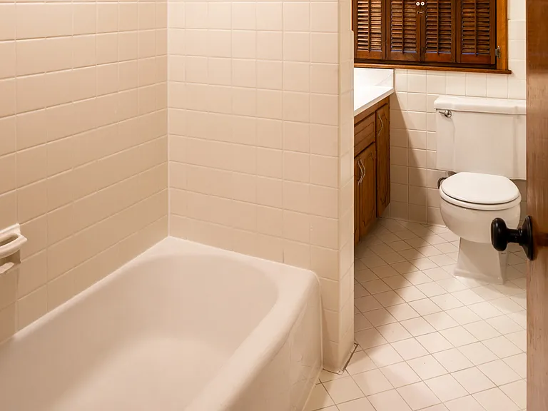 The Heritage Apartments — Photo 10