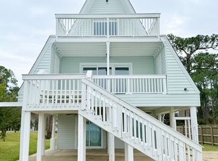 1698 Redfish Point Rd, Gulf Breeze, FL 32563