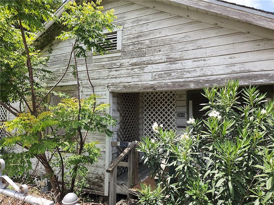 2nd image of 2845 Baldwin Blvd
