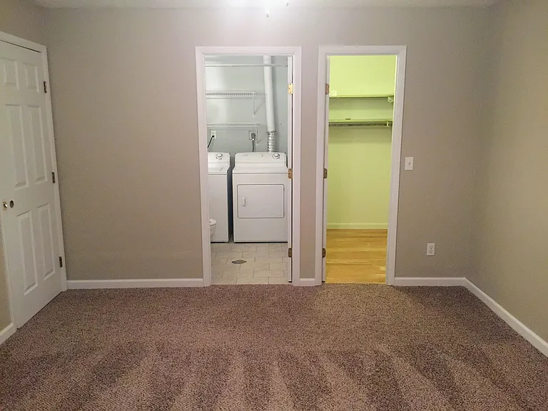 7213 Creekview Dr #4 — Photo 6
