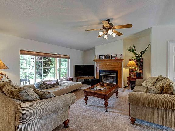 5th image of 1402 Kinder Ln
