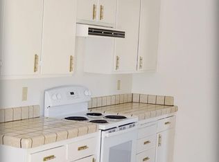 2260 Rochelle Ave, Turlock, CA 95382