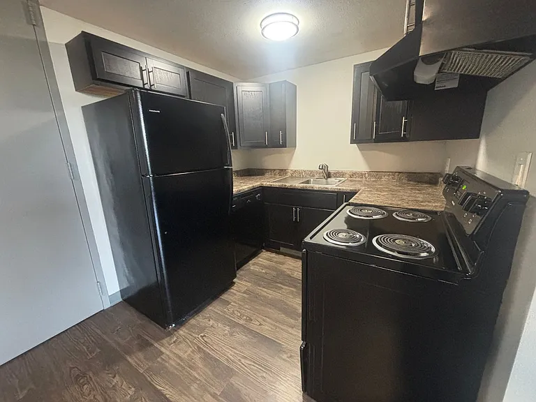 The Village at Gray's Lake Apartments - Des Moines — Photo 45
