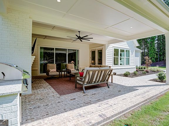 3rd image of 144 Forest Berry Ct