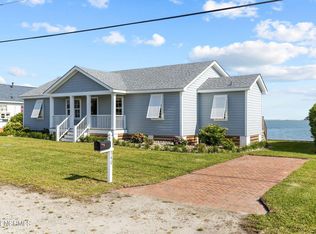 340 Old Causeway Rd, Beaufort, NC 28516