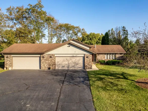 4189 Ruskin Rd, Rockford, IL 61101