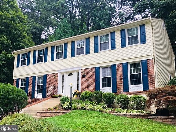 4th image of 15333 Edgehill Dr