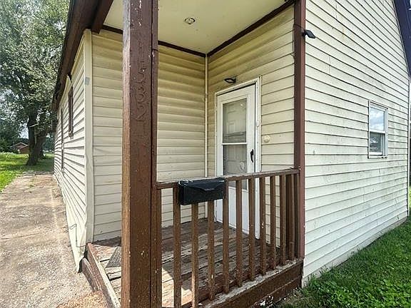 4th image of 1541 5th St