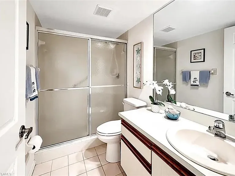 905 Augusta Blvd — Photo 15