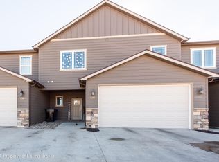 1287 15th St W, Dickinson, ND 58601