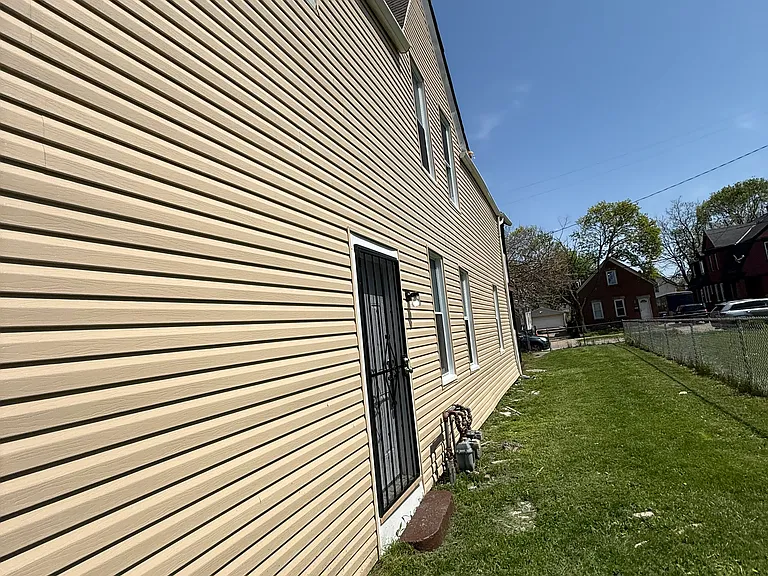 3514 W 58th St — Photo 13