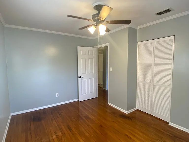 2516 McArthur St — Photo 22