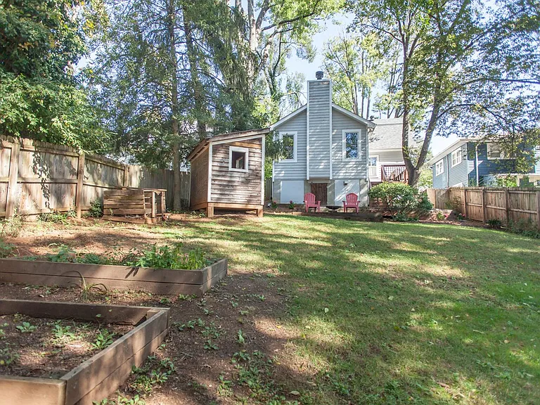 1312 Poplar St — Photo 56