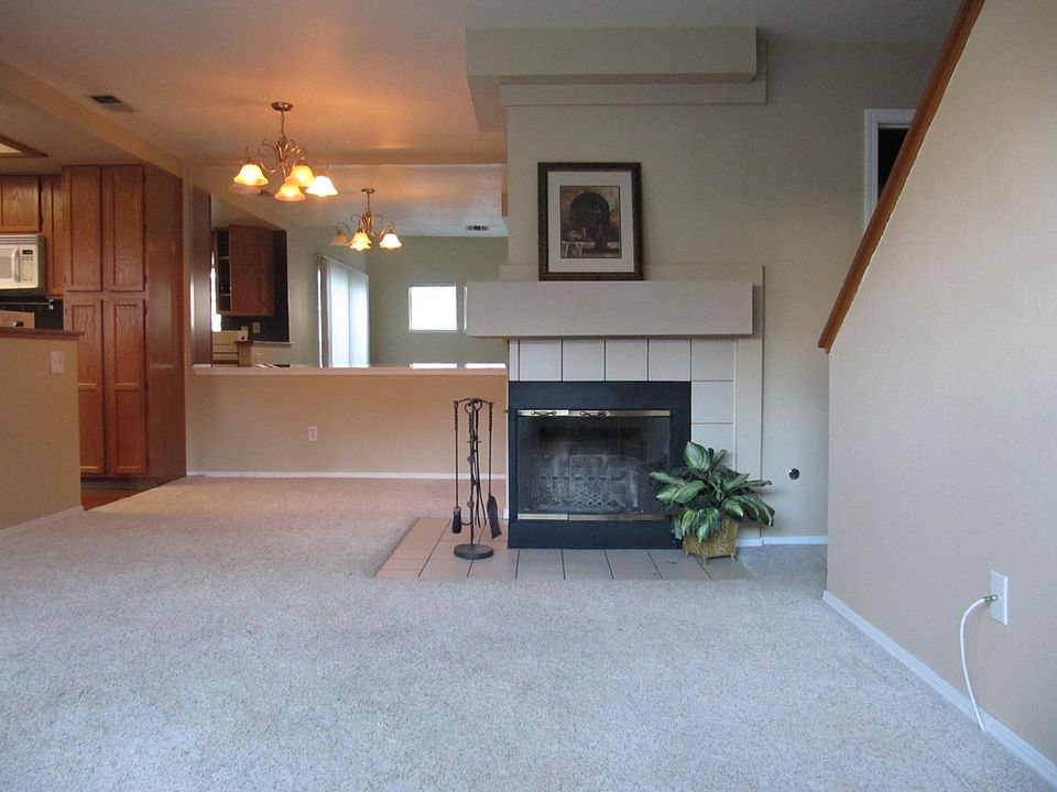 1st image of 7298 Cronin Cir