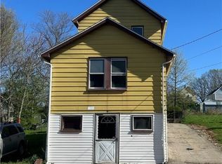 16 Tremble Ave, Campbell, OH