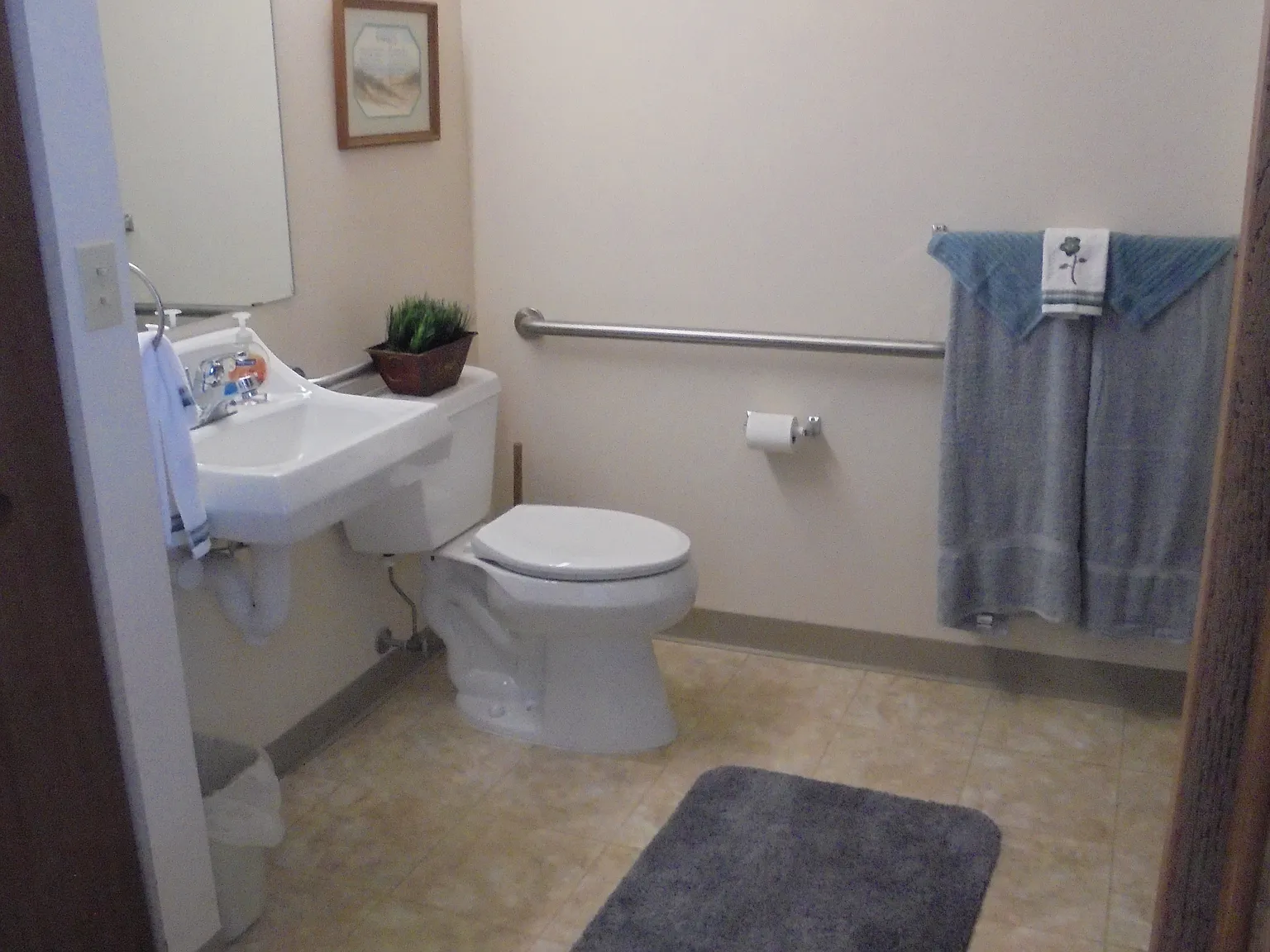 1 bed, $693 — Photo 3