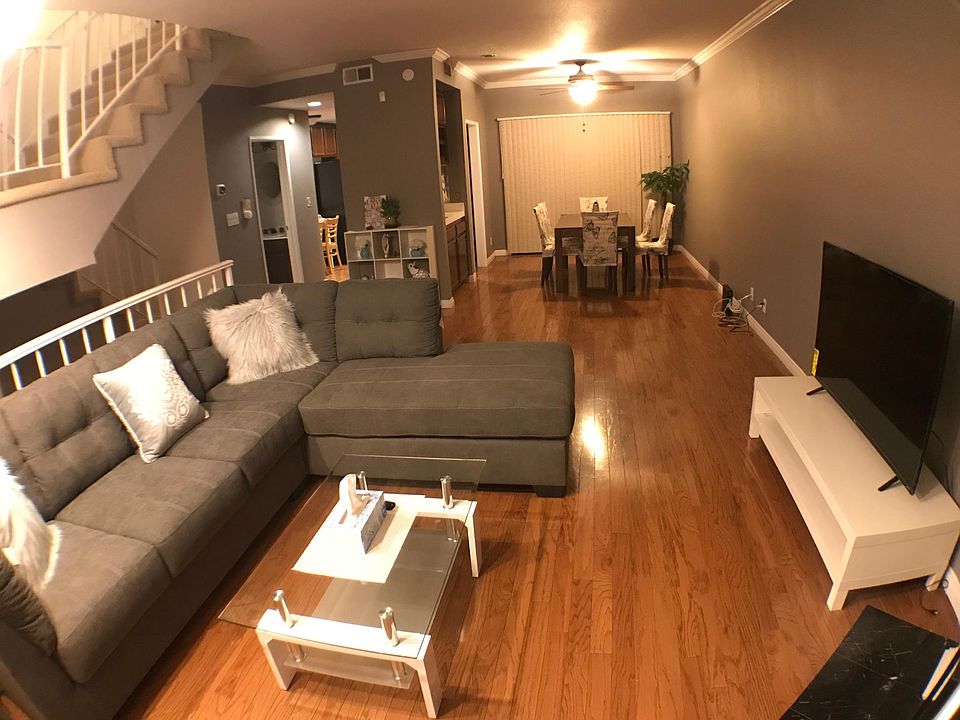 1st image of 7232 Kelvin Ave