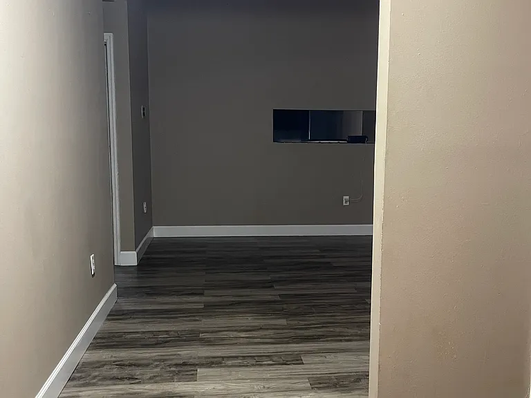 Front Door Walkway Looking Into Family Room